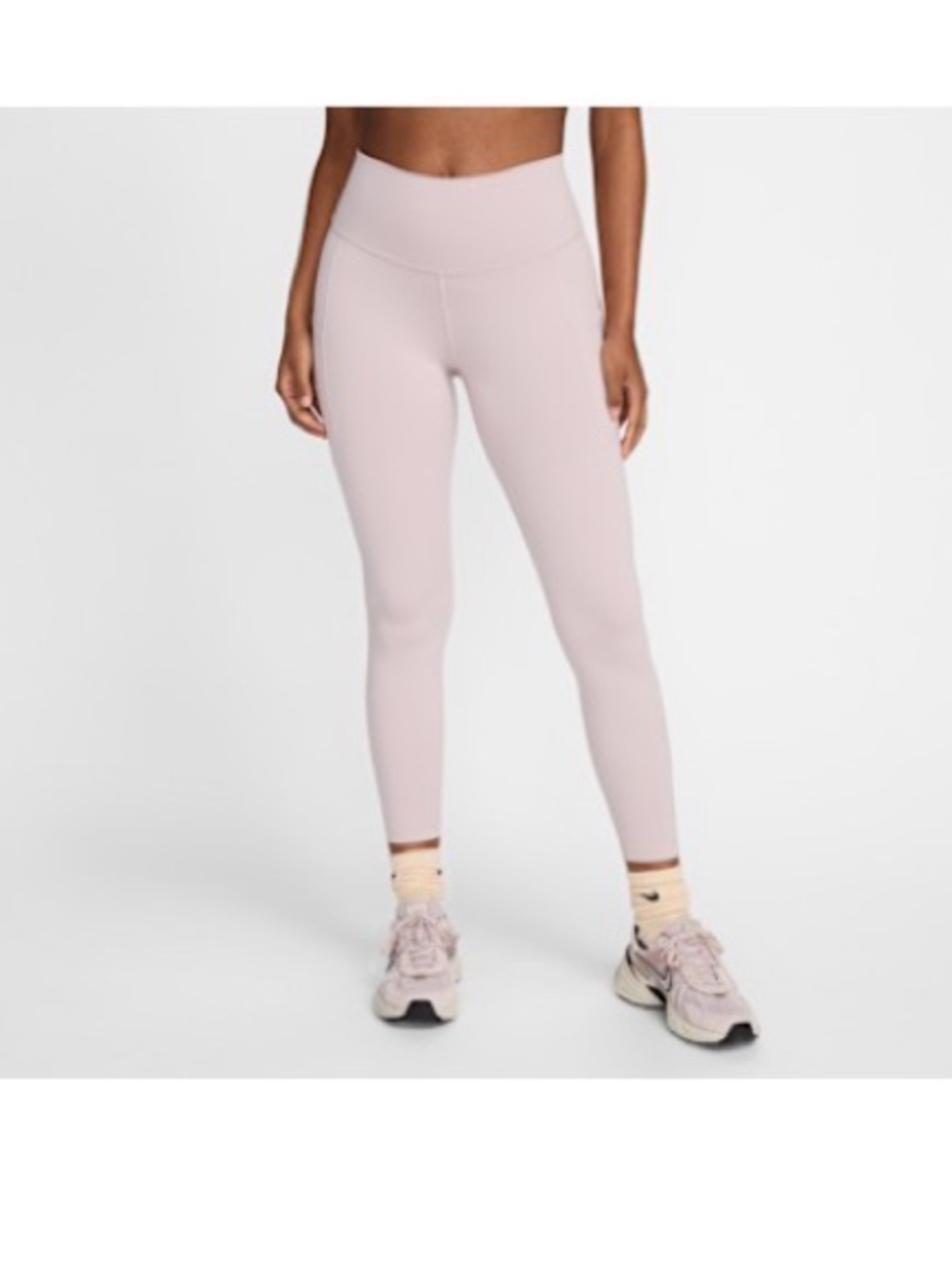 NIKE // NWT Nike One Dri-FIT Leggings in Platinum Violet